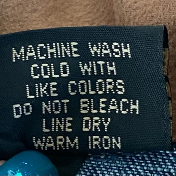 Gordon & James Signature Denim Vest - Picture 14 of 14